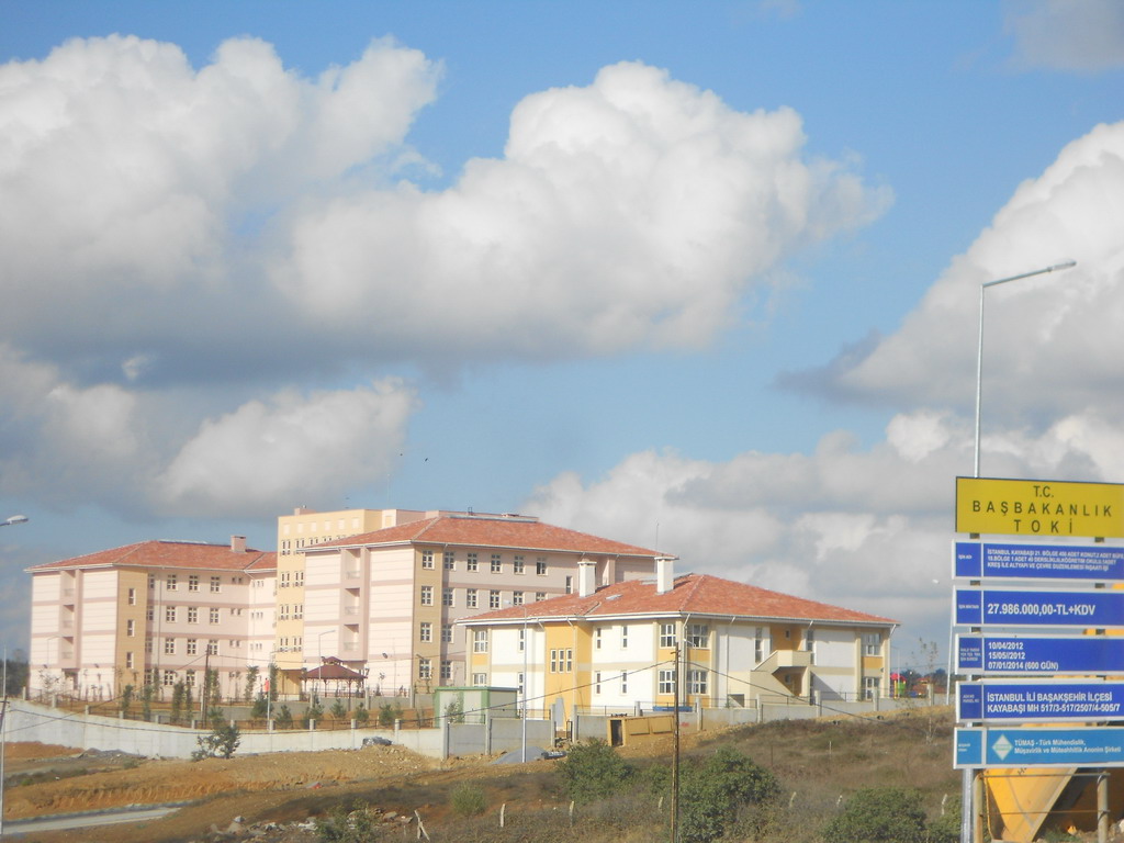 Thumbnail image for /showimage2.aspx?img=komyapi-as-istanbul-kayabasi-toki-016.JPG&s=1024